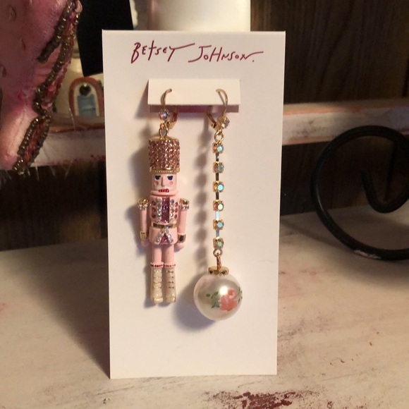NWT Sparkly Rhinestone BETSEY JOHNSON Pink Nutcracker Jeweled  Holiday Earrings - Picture 3 of 17